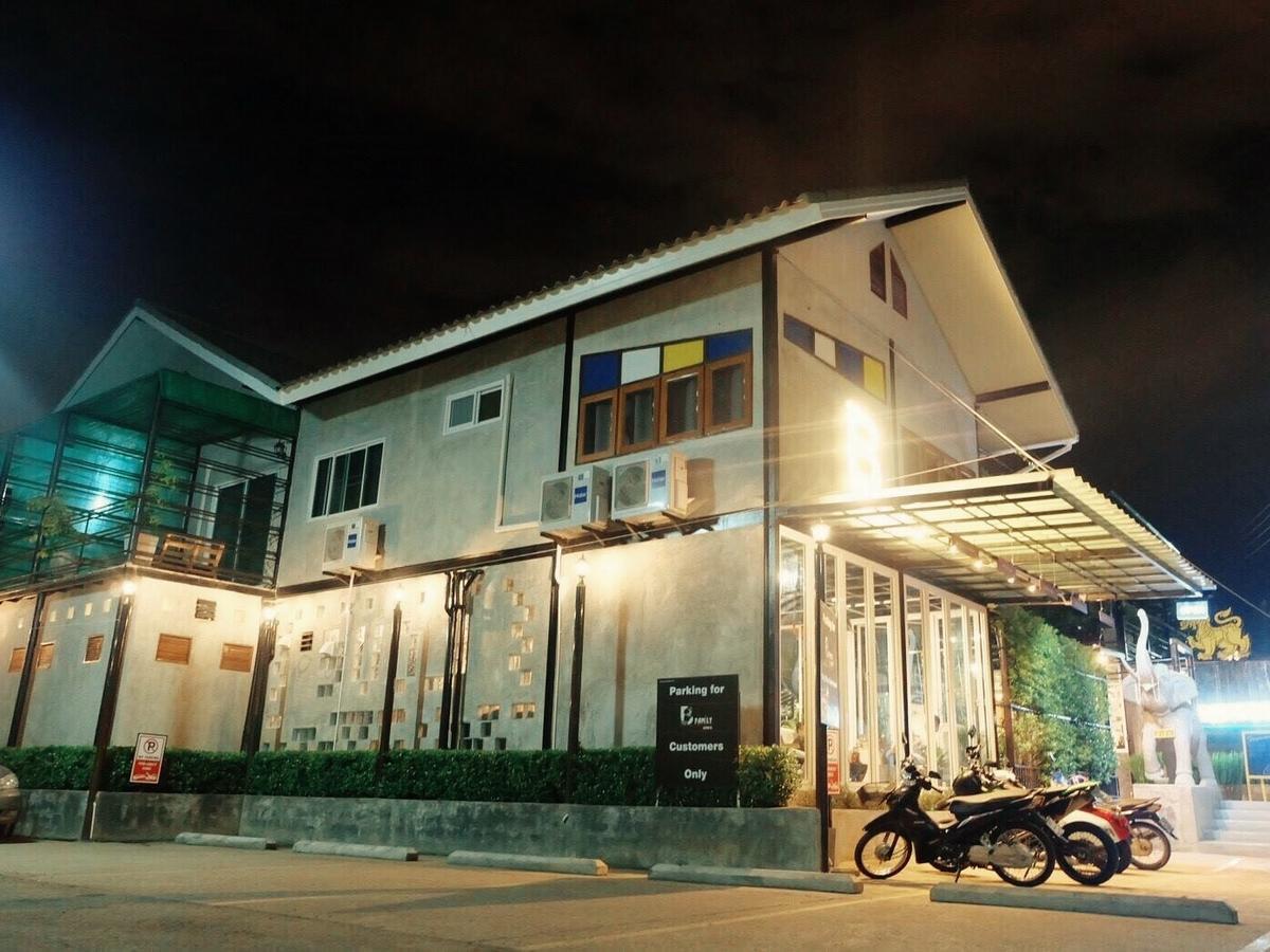 B Samcook Home16 チエンマイ エクステリア 写真
